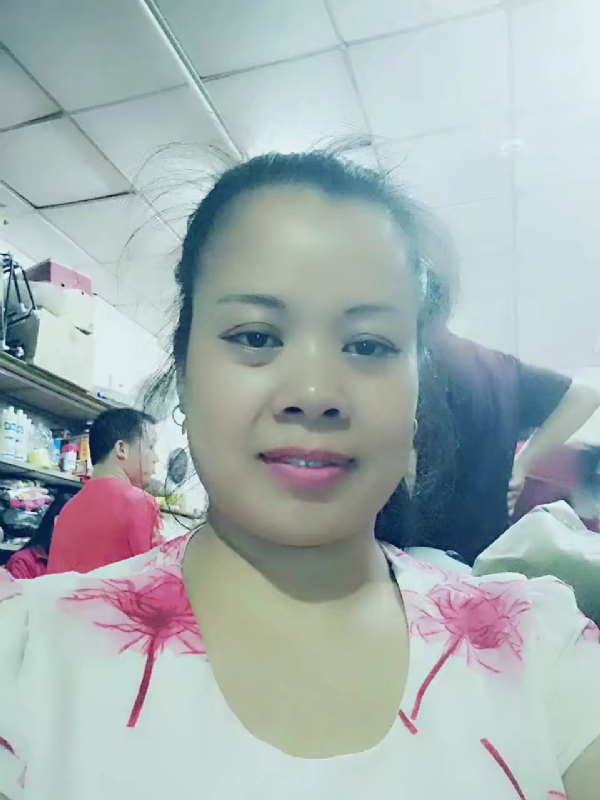 把自己当宝贝的第一张照片--佛山相亲服务中心