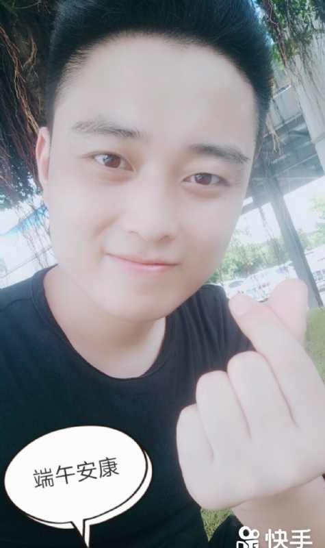 温暖的陈公子的第一张照片--佛山相亲服务中心