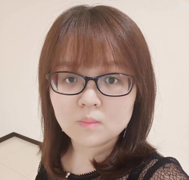 lily的第一张照片--佛山相亲服务中心