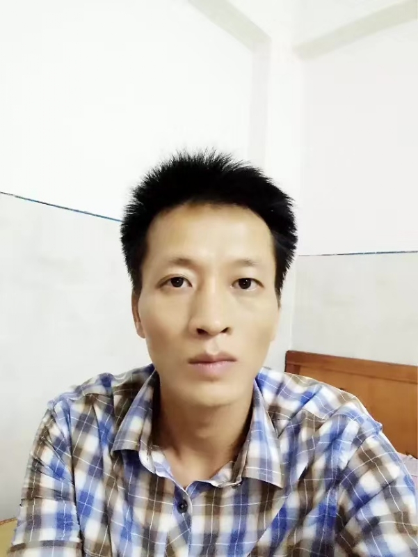 流年未亡的第一张照片--佛山相亲服务中心