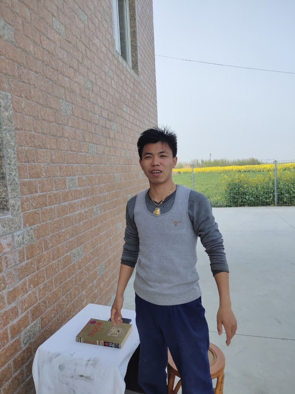 雷的第一张照片--佛山相亲服务中心