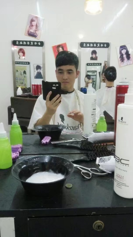 牛郎的第二张照片--佛山相亲服务中心