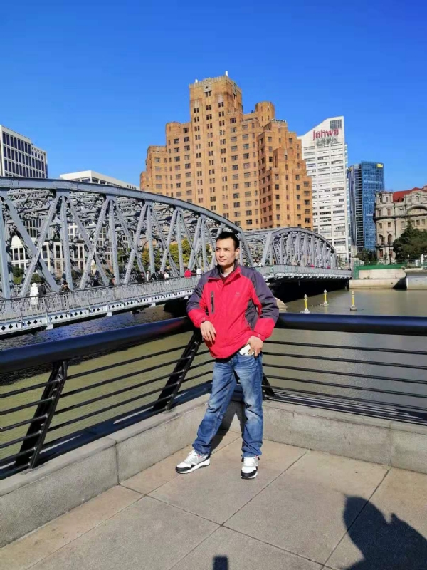 老乐的第一张照片--佛山相亲服务中心