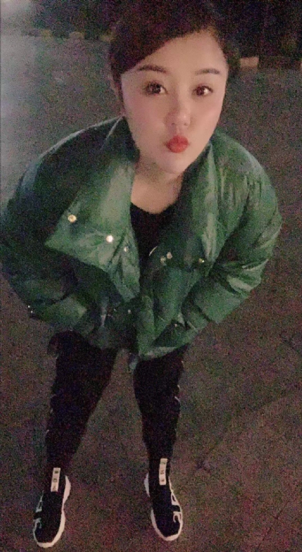 杨乔依的第一张照片--佛山相亲服务中心