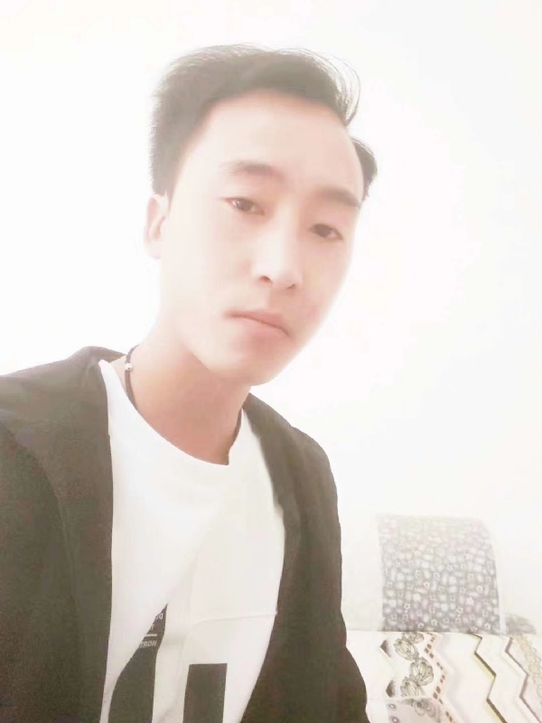 萧艺的第一张照片--佛山相亲服务中心