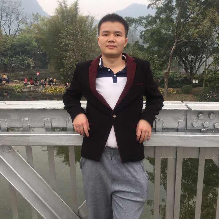 小龙龙的第二张照片--佛山相亲服务中心