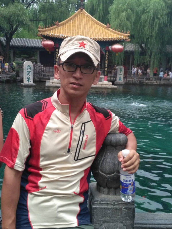 晓峰的第二张照片--佛山相亲服务中心