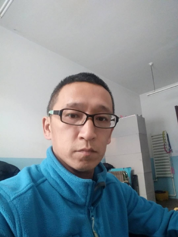 晓峰的第三张照片--佛山相亲服务中心