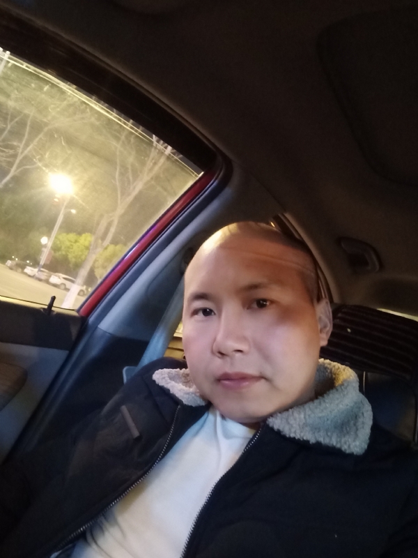 平平淡淡的第二张照片--佛山相亲服务中心