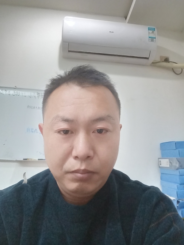 寻找另一半的第二张照片--佛山相亲服务中心