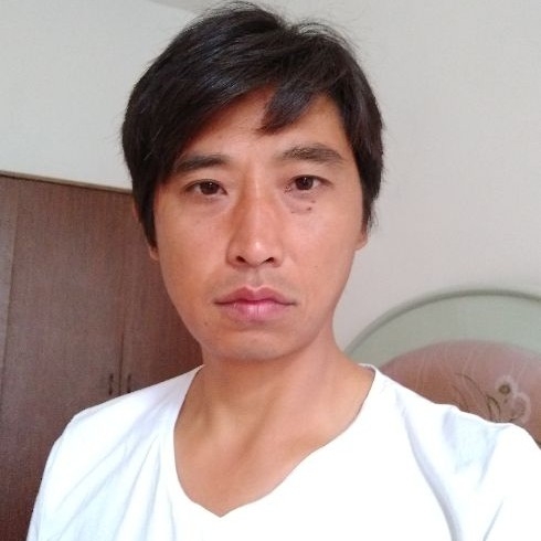 莞尔一笑的第一张照片--佛山相亲服务中心