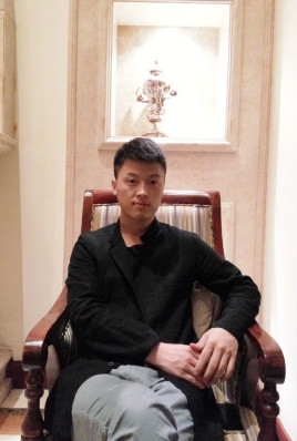 制片人杨亚林的第二张照片--佛山相亲服务中心