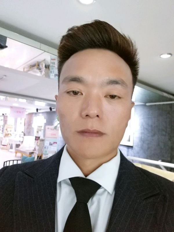 醉酒的蝴蝶的第一张照片--佛山相亲服务中心