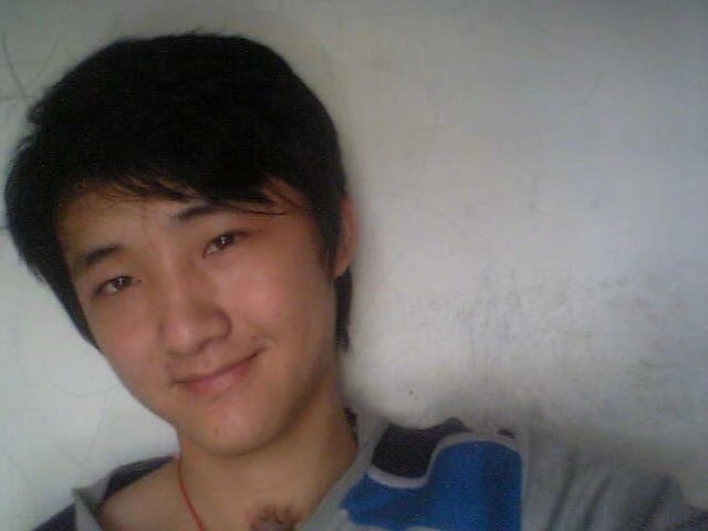 孙伟伟的第三张照片--佛山相亲服务中心