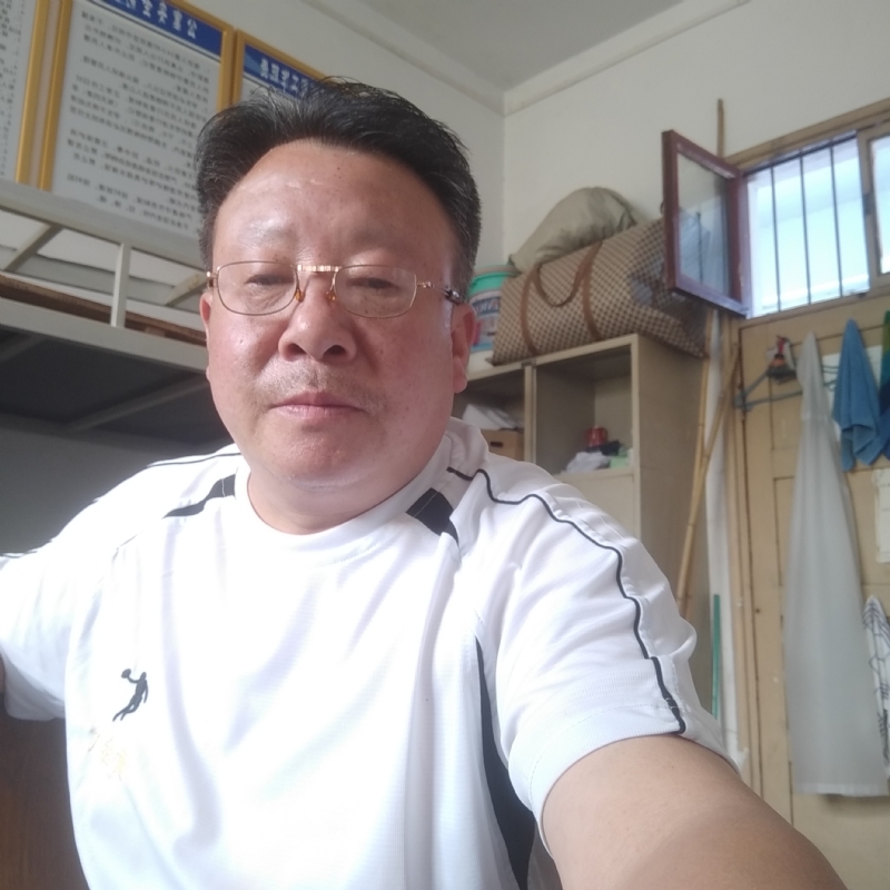 咣次次的第一张照片--佛山相亲服务中心