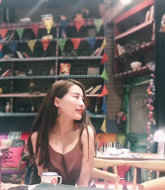 zoe的第二张照片--佛山相亲服务中心