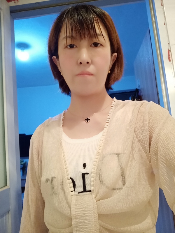 芬儿的第一张照片--佛山相亲服务中心