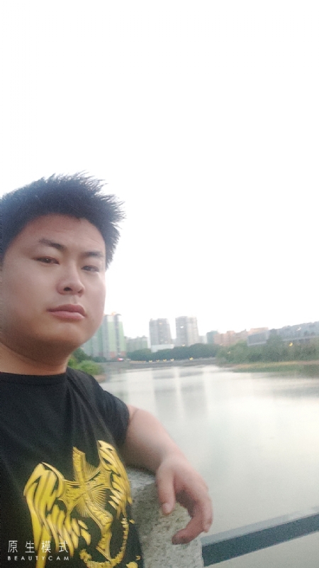 小海的第二张照片--佛山相亲服务中心