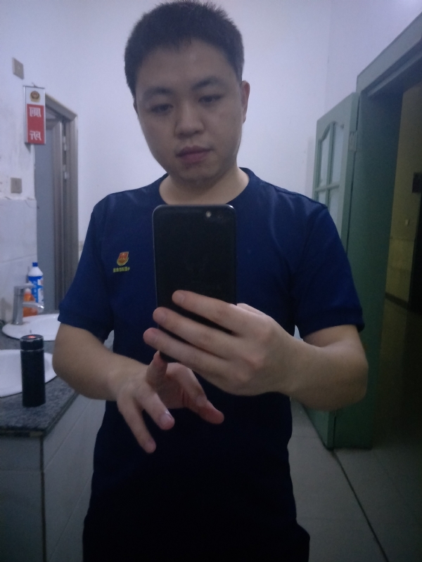 訫尘的第一张照片--佛山相亲服务中心