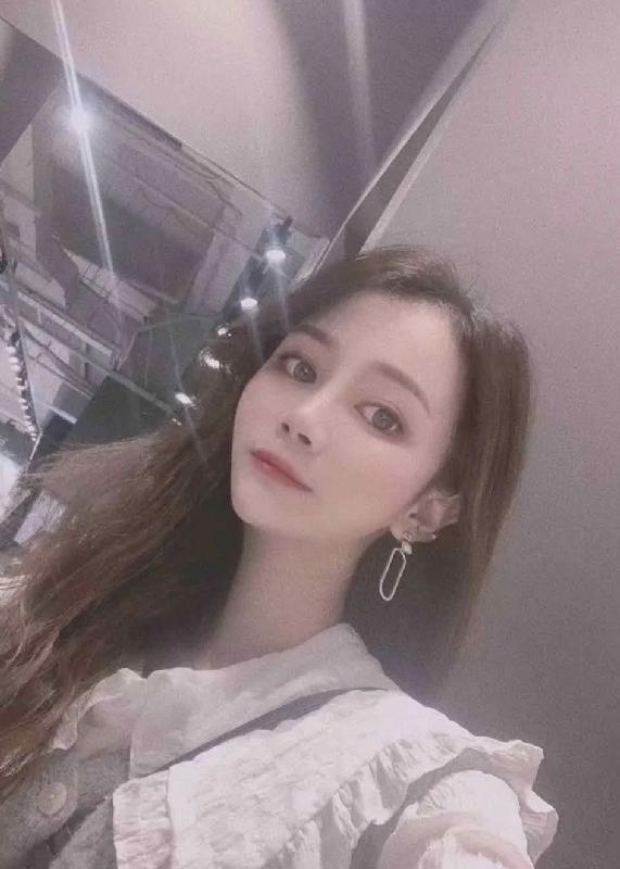 蓉蓉呀的第一张照片--佛山相亲服务中心