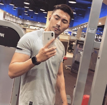 Larryyy的第一张照片--佛山相亲服务中心