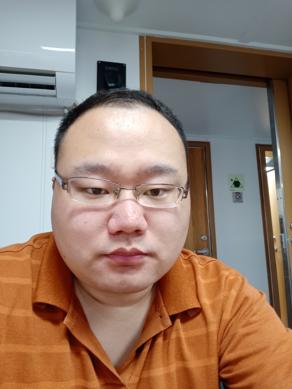 努力爱一次的第一张照片--佛山相亲服务中心