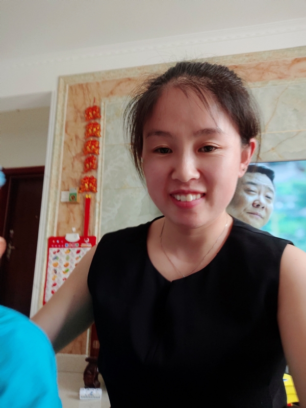 睿智的第一张照片--佛山相亲服务中心