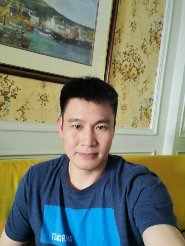 阳光灿烂的第二张照片--佛山相亲服务中心