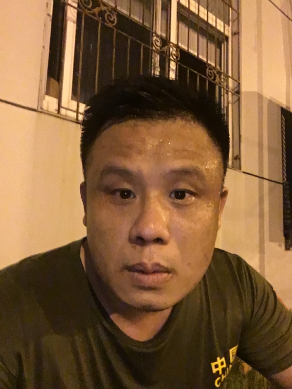 James2020的第一张照片--佛山相亲服务中心