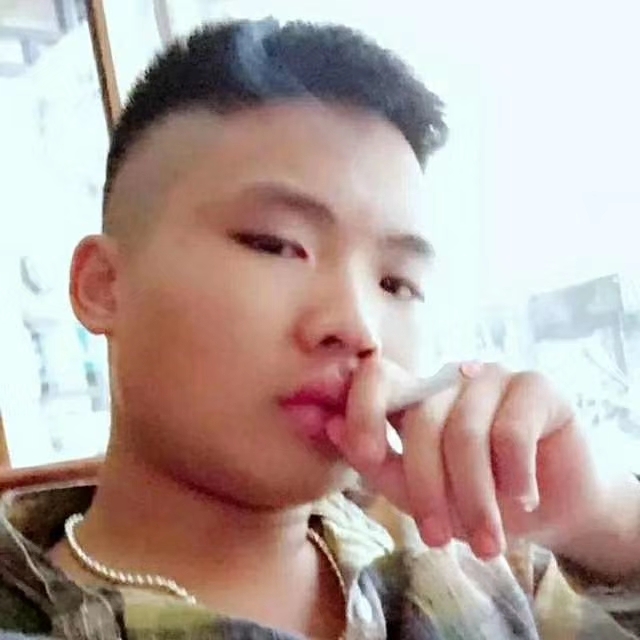 比比曾_的第一张照片--佛山相亲服务中心