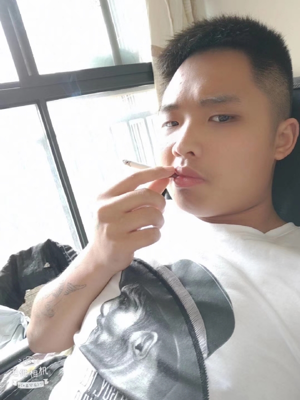 比比曾_的第三张照片--佛山相亲服务中心