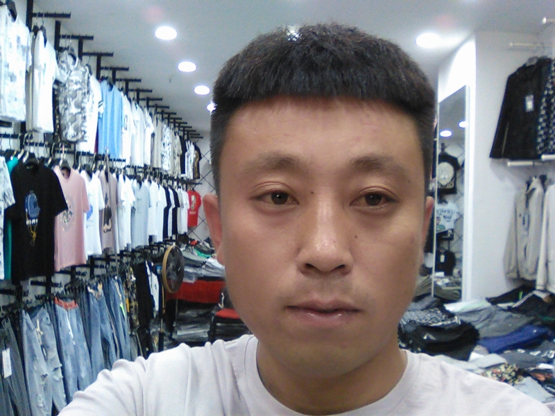 冰冷的心的第二张照片--佛山相亲服务中心