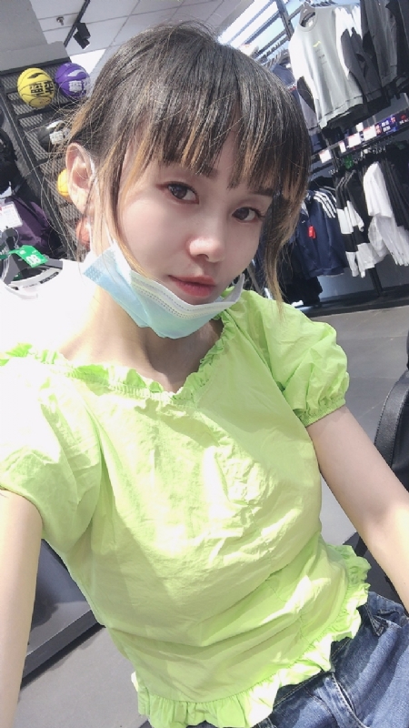 婀娜袅袅的第一张照片--佛山相亲服务中心