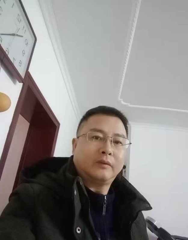 想牵你的手的第一张照片--佛山相亲服务中心