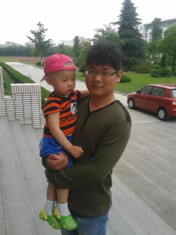 秦时明月的第一张照片--佛山相亲服务中心