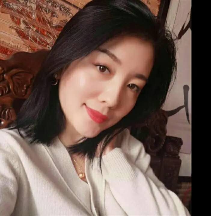 陈旧的第一张照片--佛山相亲服务中心