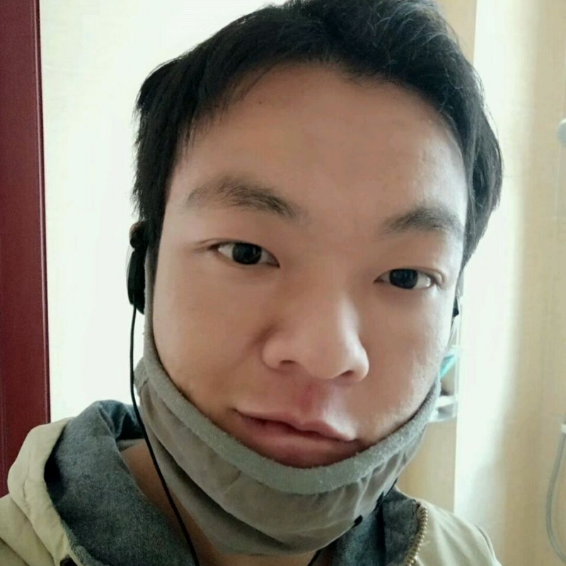 泡沫哭泣的第一张照片--佛山相亲服务中心