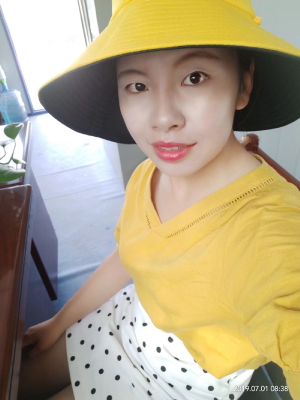 依若萱的第一张照片--佛山相亲服务中心