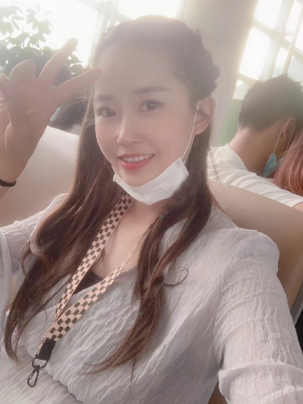 宁乙的第二张照片--佛山相亲服务中心