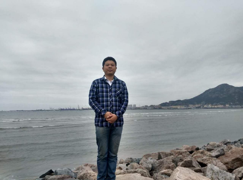 在奋斗的第二张照片--佛山相亲服务中心