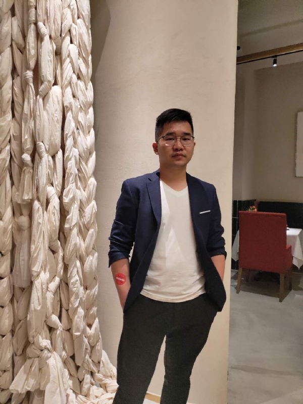 在路上的第二张照片--佛山相亲服务中心