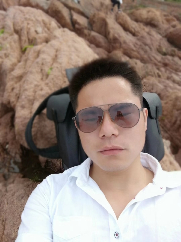 易听的第二张照片--佛山相亲服务中心