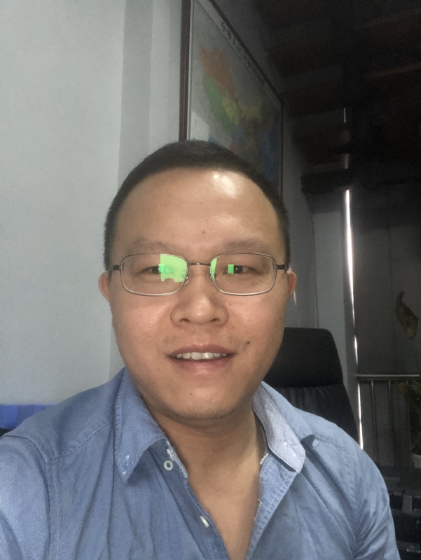 小吴的第一张照片--佛山相亲服务中心