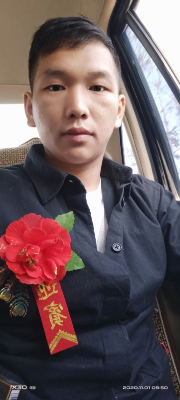 可爱的小猪的第一张照片--佛山相亲服务中心