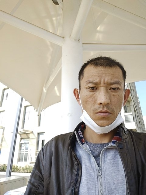 孤狼的第一张照片--佛山相亲服务中心