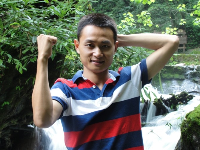 阿汤的第一张照片--佛山相亲服务中心