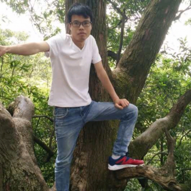 纯情男儿的第一张照片--佛山相亲服务中心