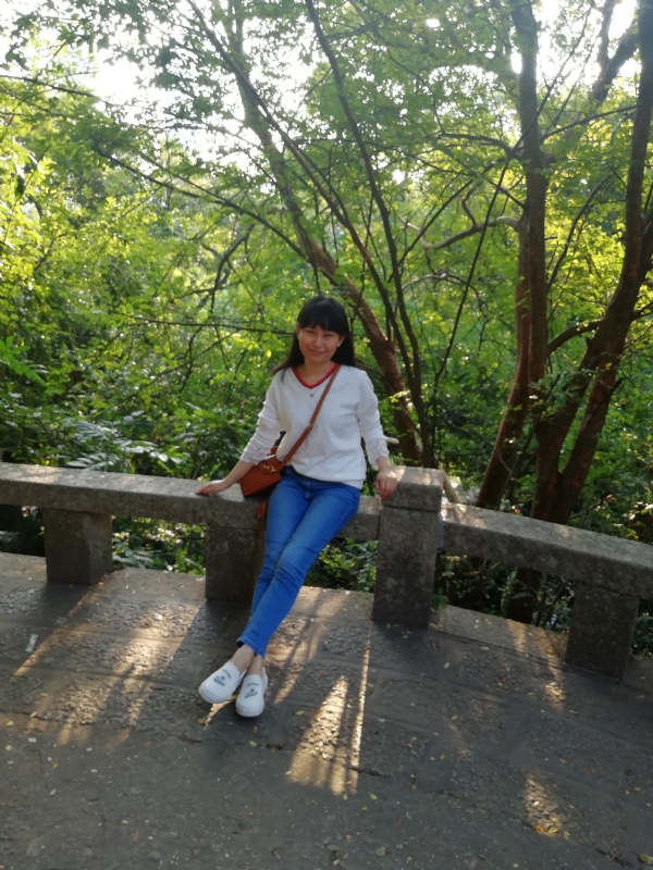 夏陌的第一张照片--佛山相亲服务中心