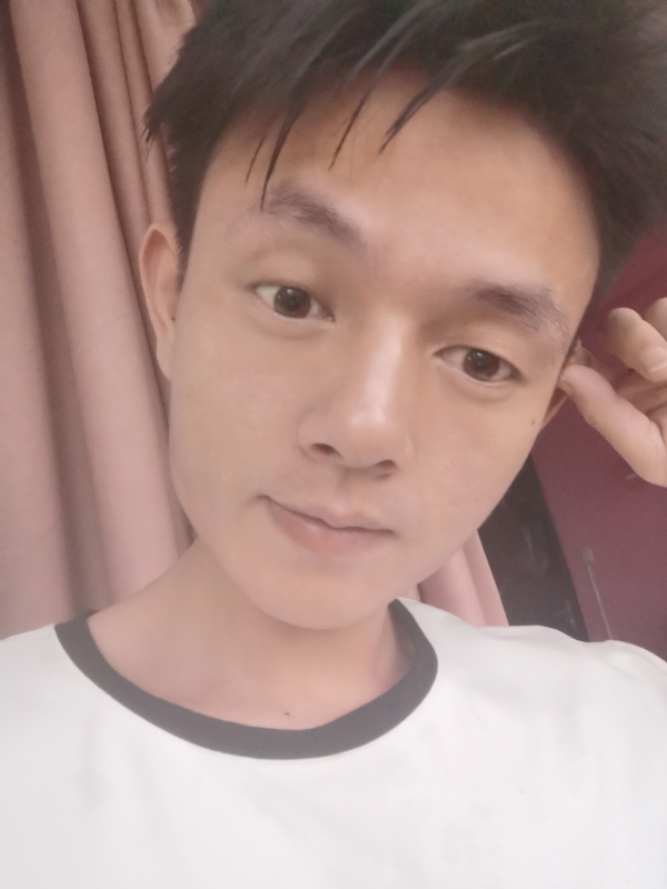 一一得一的第一张照片--佛山相亲服务中心