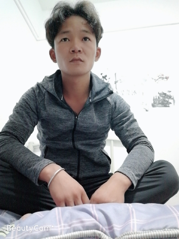 东浩学长的第一张照片--佛山相亲服务中心